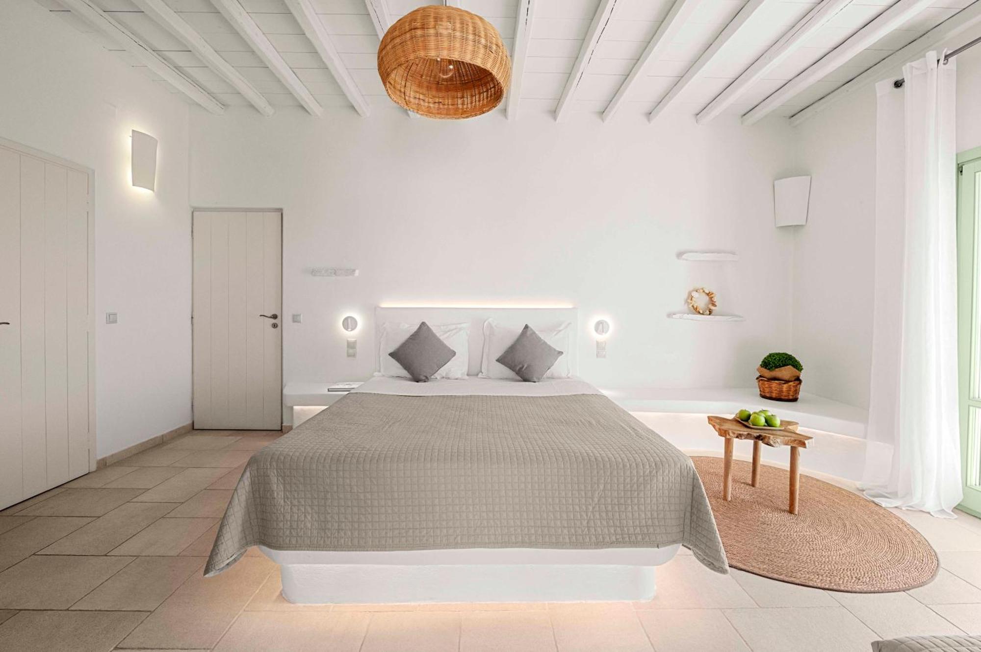 Anthea Hotel 3*