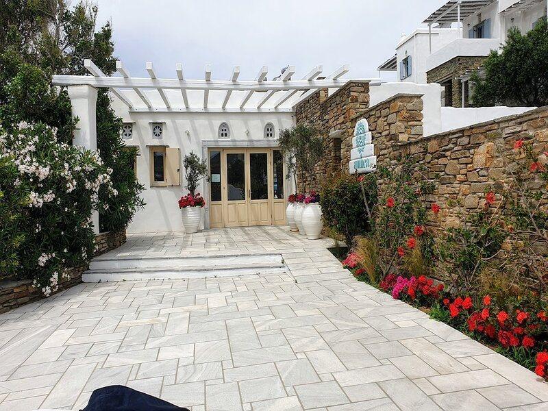 Anthea 3* Tinos