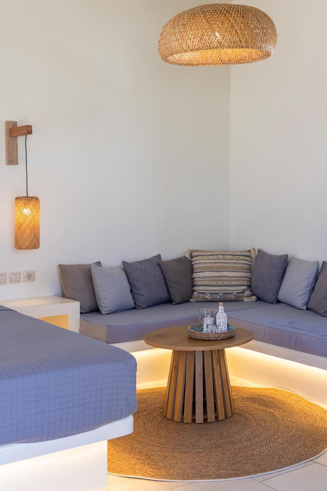 Anthea Hotel 3*